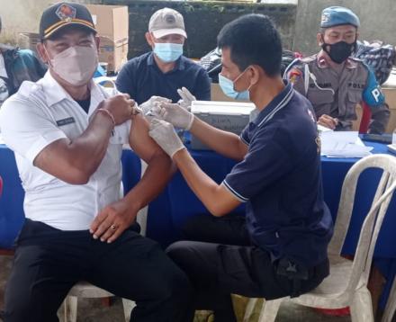 Vaksin Booster Desa Gobleg, 677 Warga berhasil memdapat Vaksin